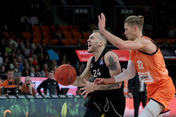 准的传球发 准的传球发