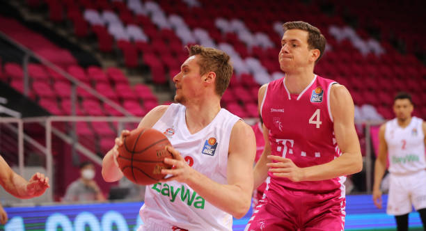 和坚韧的精 和坚韧的精