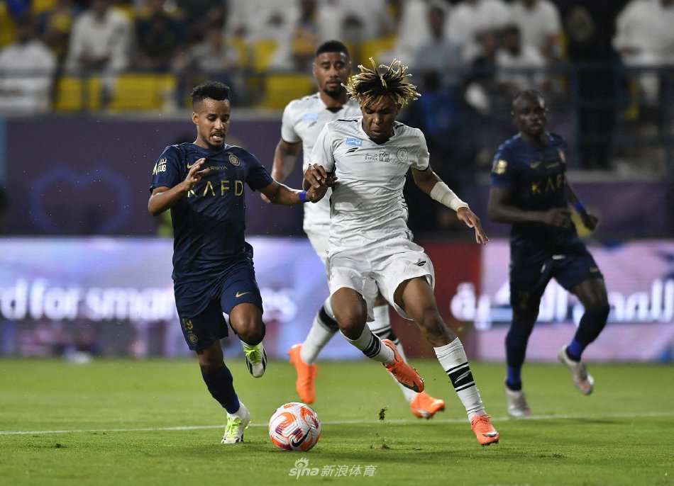 他手下获得 他手下获得